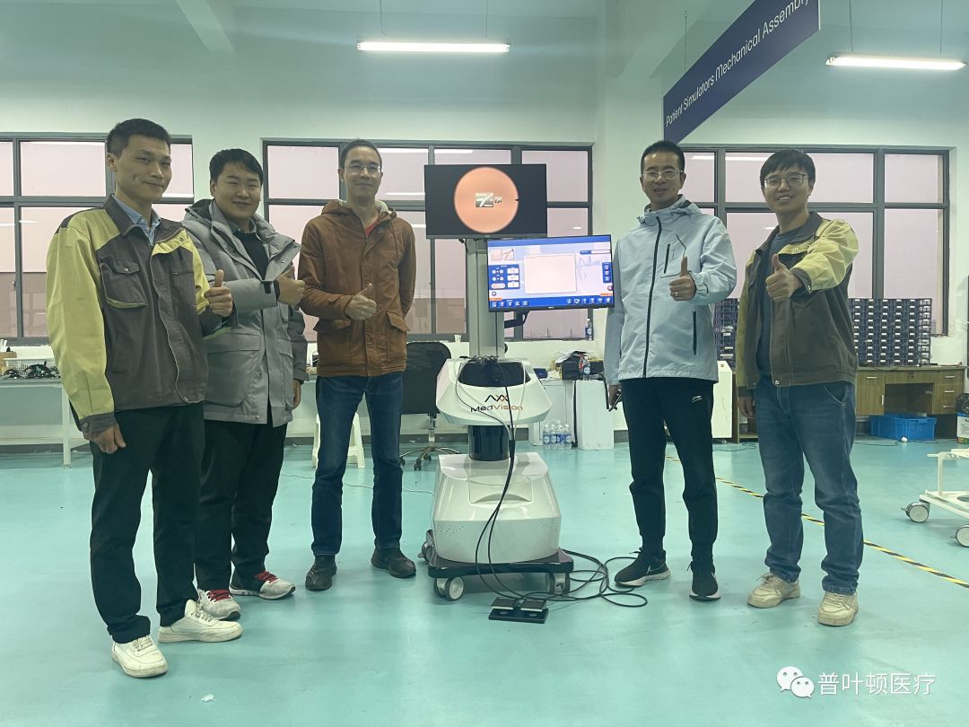 熱烈慶祝我司首臺(tái)完全實(shí)現(xiàn)自主國(guó)產(chǎn)化生產(chǎn)的宮腔鏡虛擬模擬訓(xùn)練系統(tǒng)問(wèn)世！